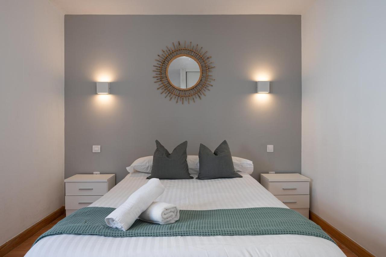 Homeforguest Apartment With Pool And Terrace 1 Min From The Beach 코라레호 외부 사진
