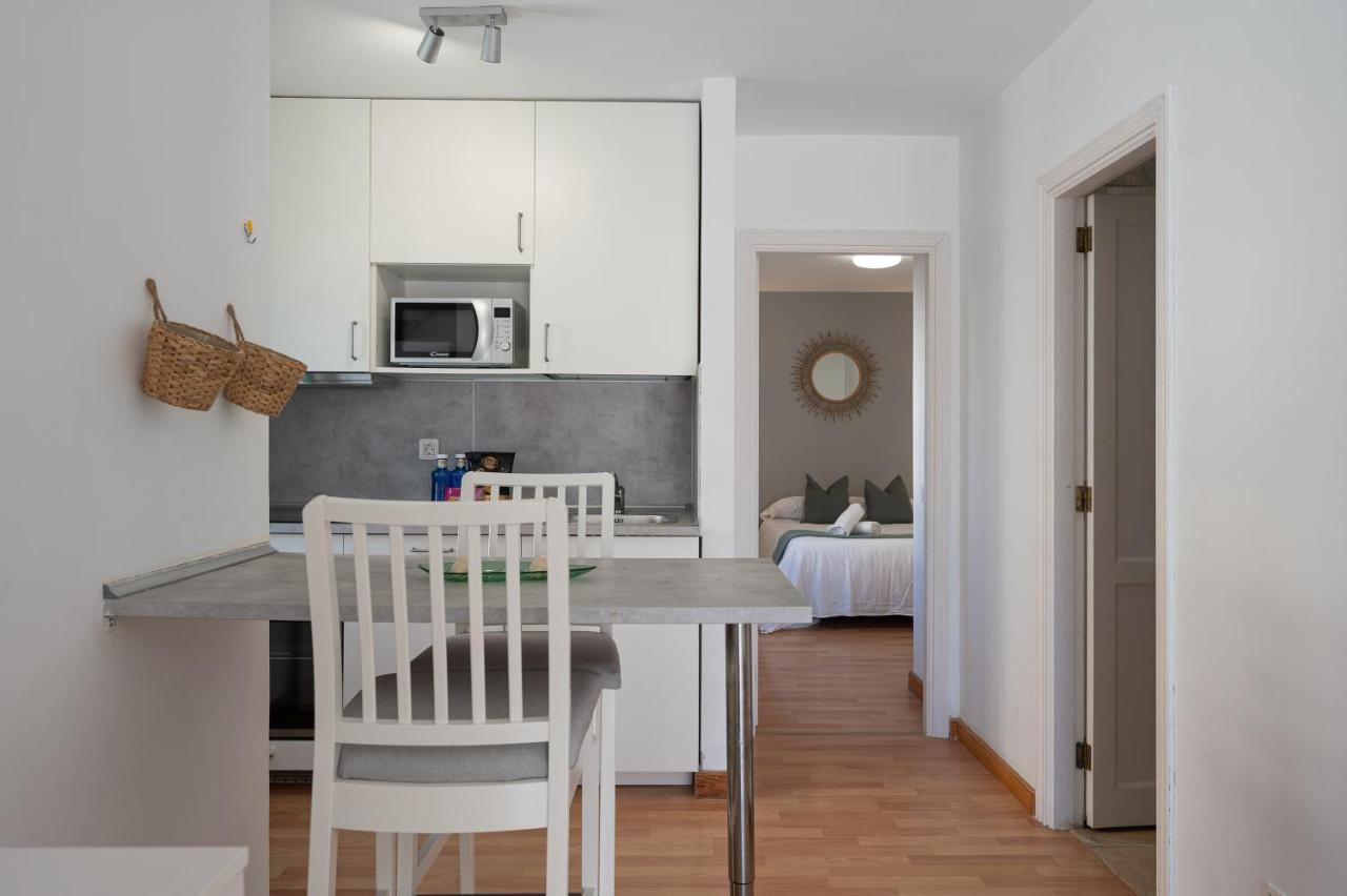 Homeforguest Apartment With Pool And Terrace 1 Min From The Beach 코라레호 외부 사진