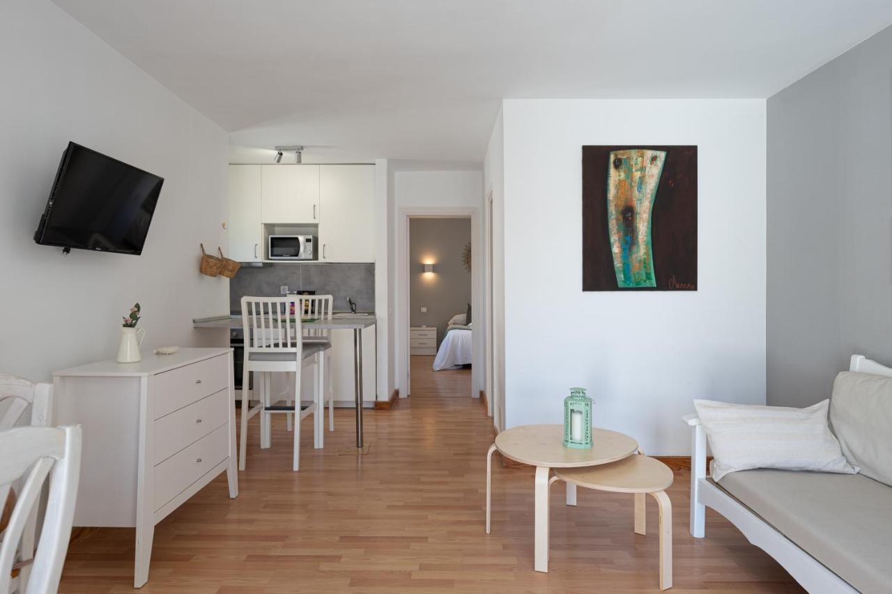 Homeforguest Apartment With Pool And Terrace 1 Min From The Beach 코라레호 외부 사진